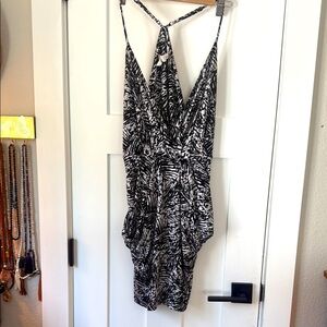 BCBGeneratuon Black and White Strappy Dress mini